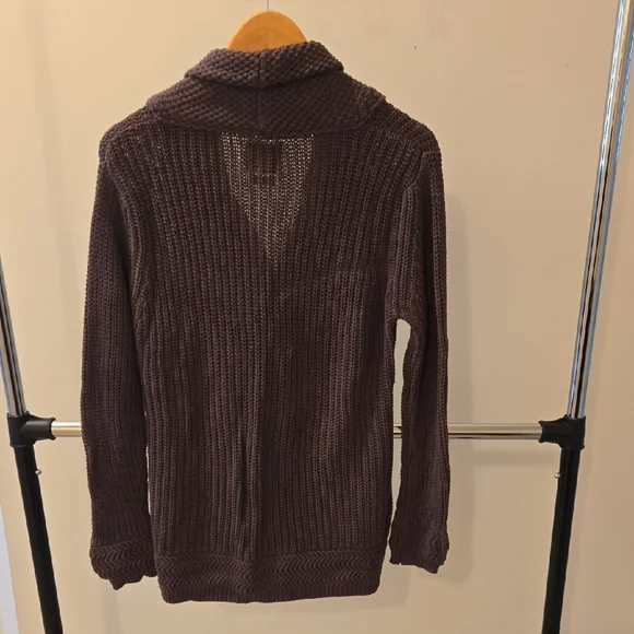 Stylish Men's Cardigan Sweater in Rich Brown - Picture 3 of 4